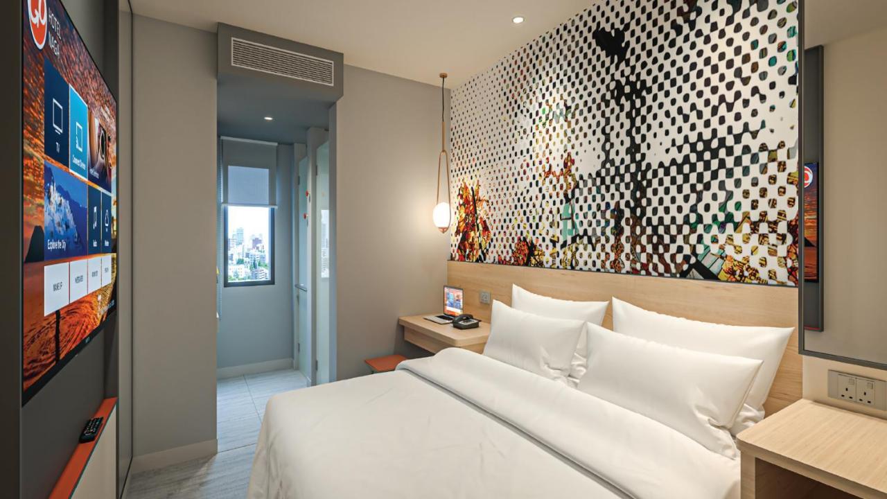 Go Hotels Plus Naga エクステリア 写真